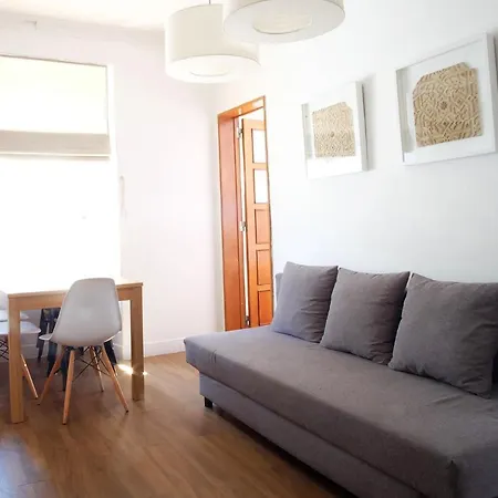 Apartment Bl Bairro Alto Famous Bica Funicular Street View *