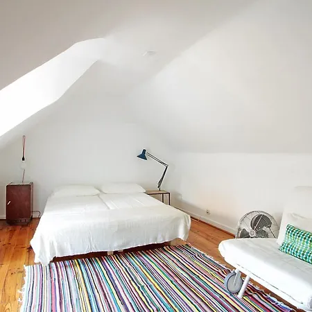 Bl Bairro Alto Famous Bica Funicular Street View Apartment