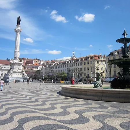 Apartment Bl Bairro Alto Famous Bica Funicular Street View *